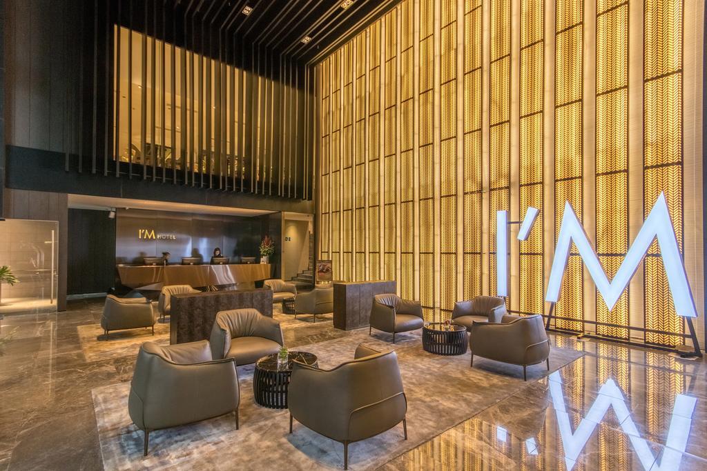 I'M Hotel Makati City Kültér fotó The lobby of the hotel