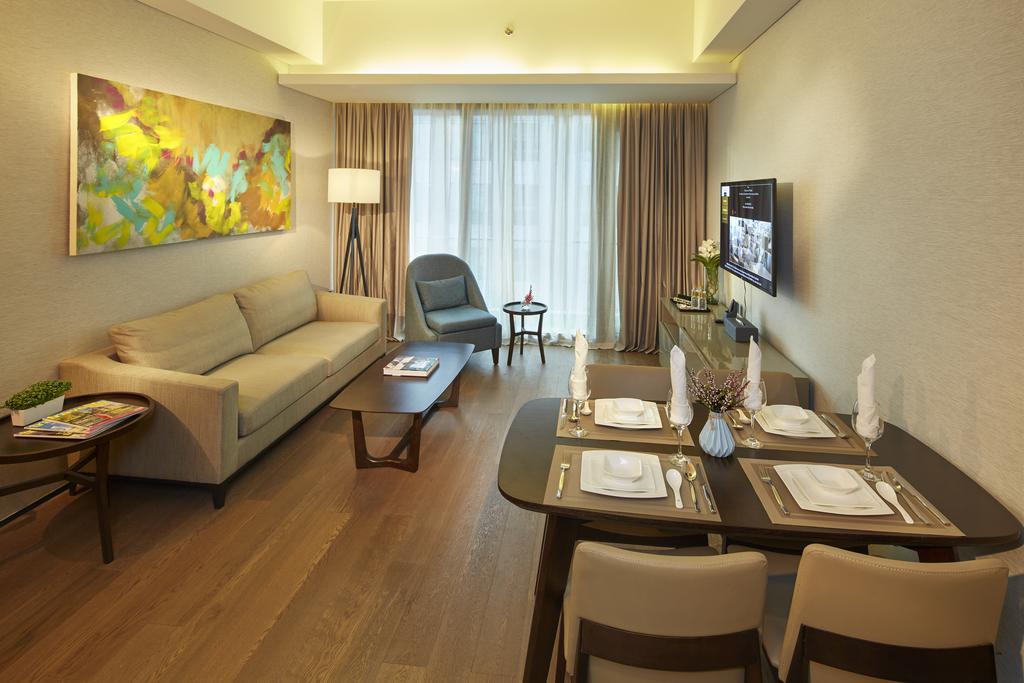 I'M Hotel Makati City Kültér fotó Living room