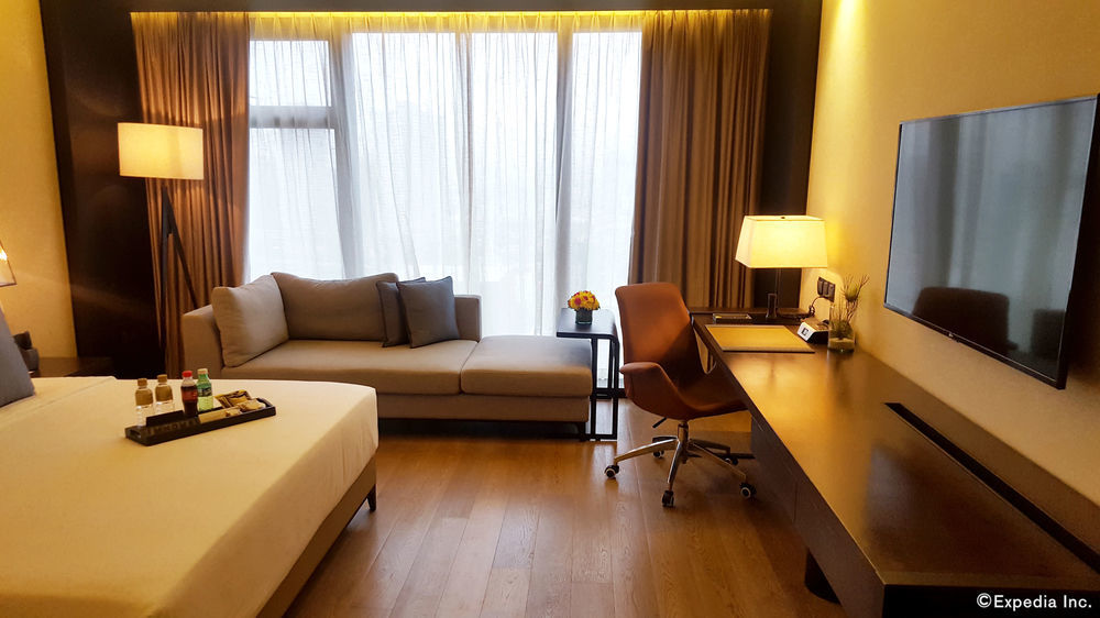 I'M Hotel Makati City Kültér fotó Deluxe Room