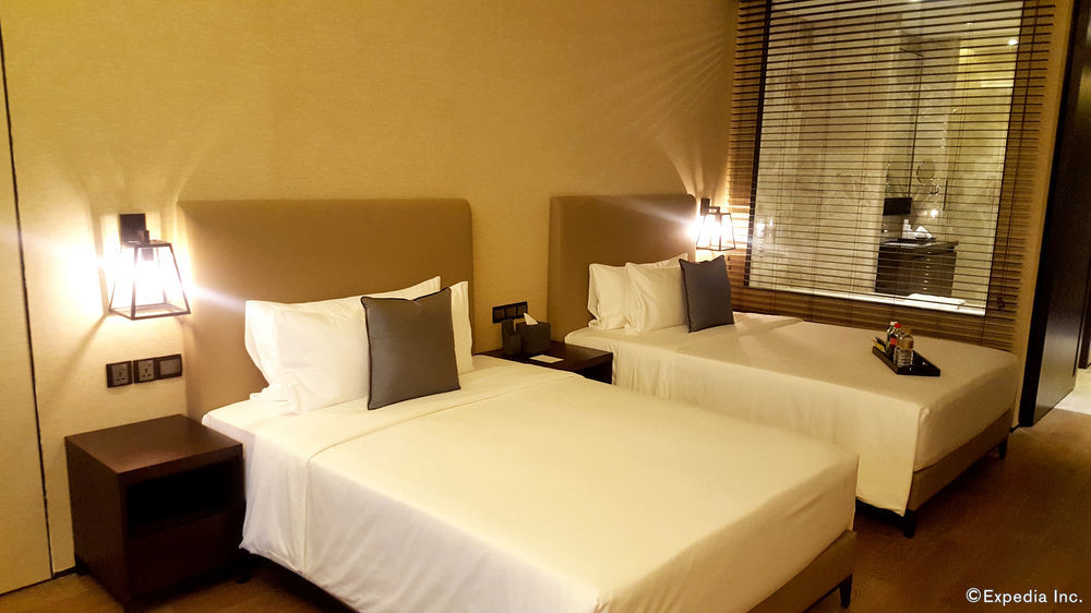 I'M Hotel Makati City Kültér fotó Deluxe Room